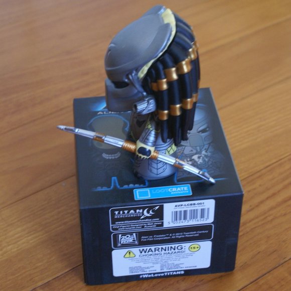 Loot Crate Collectible AVP Blind Box Titans Vinyl Aliens Vs Predator - Predator - Picture 2 of 4
